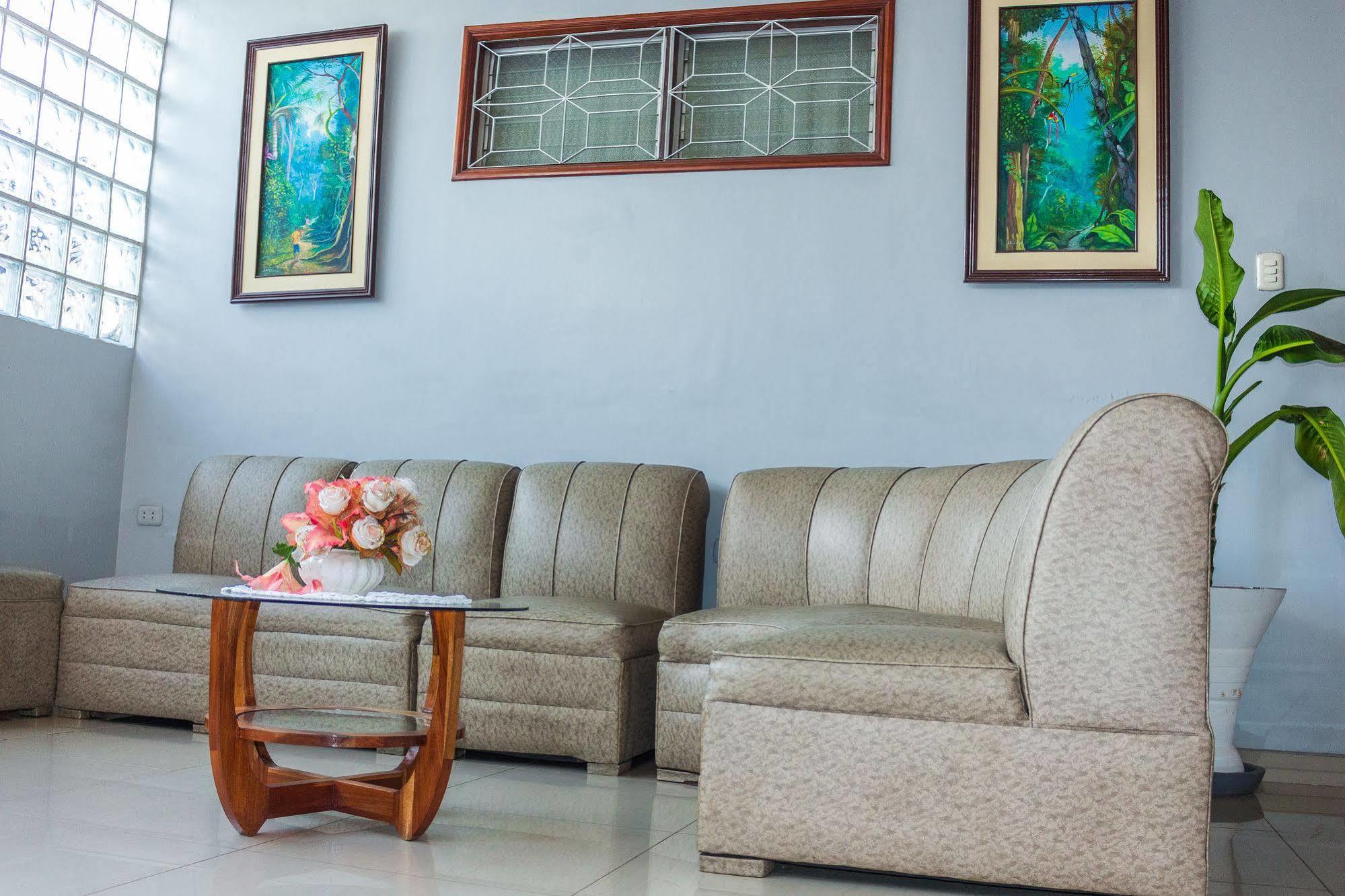 Hotel Golden Star Iquitos Eksteriør bilde