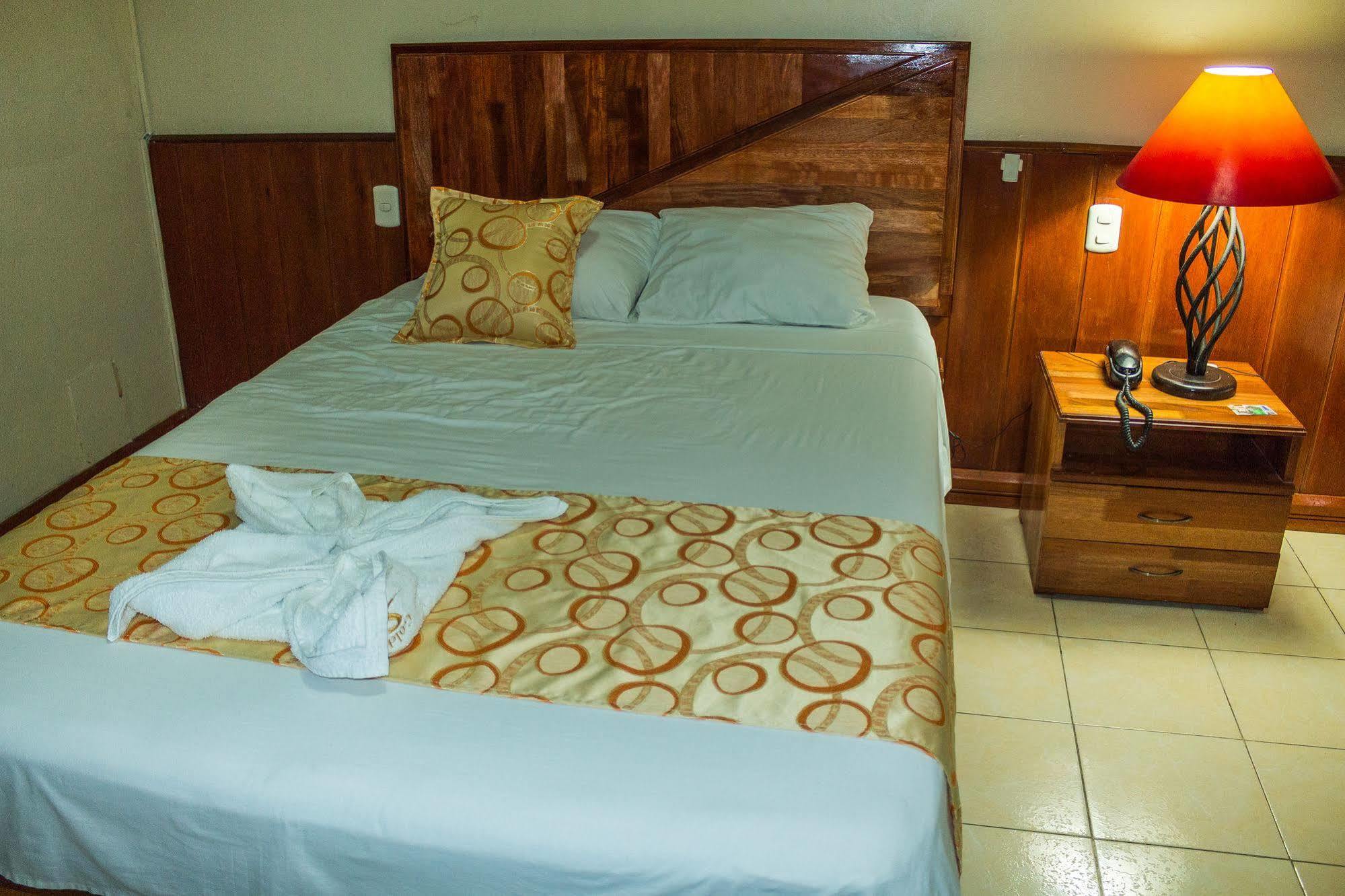 Hotel Golden Star Iquitos Eksteriør bilde