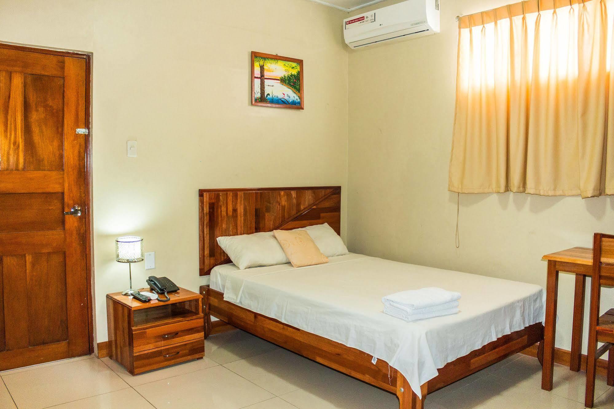 Hotel Golden Star Iquitos Eksteriør bilde